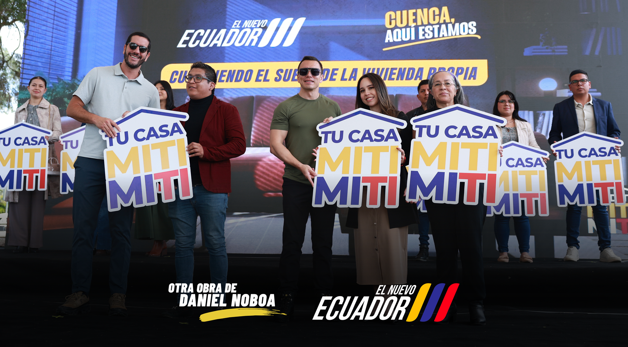 PRESIDENTE NOBOA ENTREGA VIVIENDAS PROPIAS A FAMILIAS CUENCANAS MEDIANTE EL PROGRAMA TU CASA MITI MITI